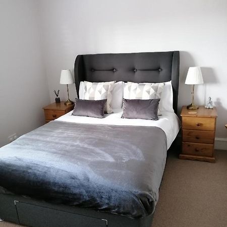 5 Apartment Preston  ภายนอก รูปภาพ